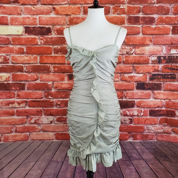 Betsey Johnson Dresses & Skirts - Betsey Johnson Ruffled Ruched Cocktail Dress